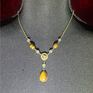 Elegant Tigers eye Jewelry necklace